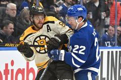 David Pastrňák proti Torontu