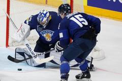 Harri Säteri a Juha Jääskä v zápase MS 2024 Česko - Finsko