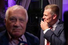 Přísaha a Motoristé sobě - Volby do Evropského parlamentu 2024 - Filip Turek, nový europoslanec Motoristé sobě s hnutím Přísaha, exprezident Václav Klaus