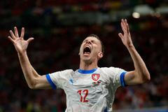 Lukáš Provod slaví gól v zápase Eura 2024 Portugalsko - Česko