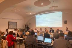 zastupitelstvo Uhříněves hliník skládka