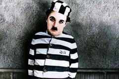 Charles Chaplin, komik, herec, režisér, groteska, němý film, Hollywood, film, Magazín