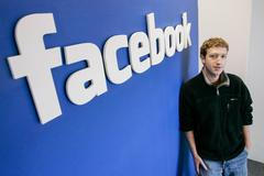 Mark Zuckerberg, Facebook, historie, rok 2007, Magazín