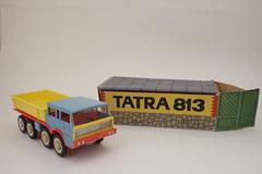 Tatra 813 hračka aukce