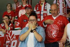 Sparta - Slavia, hokejová příprava 2022: Fanoušci Slavie