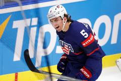 Michael Kesselring slaví gól v zápase MS 2024 USA - Německo