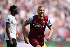 West Ham -  Luton: Tomáš Souček slaví gól