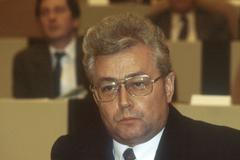 Josef Bartončík politik