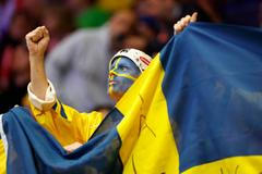 Švédský fanoušek během zápasu MS 2024 Švédsko - USA