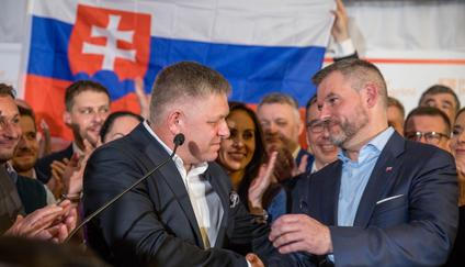 Slovenský prezident Peter Pellegrini se slovenským premiérem Robertem Ficem.