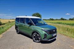 Ford Tourneo Courier Active test