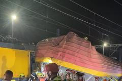 srážka vlaky Pardubice