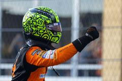 Lando Norris z McLarenu slaví triumf ve VC Miami F1 2024