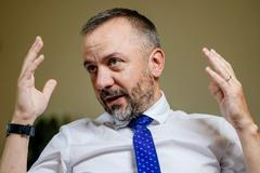 Marek Ženíšek (TOP 09), ministr