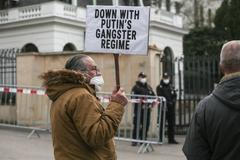 Ruské velvyslanectví, ambasáda, protesty, klid, média, policie, Vrbětice, náměstí Borise Němcova