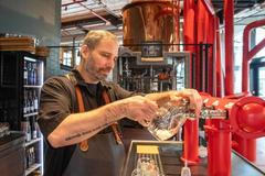 Restaurace Fuze v budově Masaryčka od Zahy Hadid - pivo, alkohol, čepování, výčepní, ilustrační foto