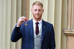 Ben Stokes s Řádem britského impéria