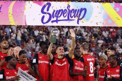 Podívejte se na gól Patrika Schicka a další klíčové okamžiky německého Superpoháru