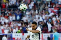 Trent Alexander-Arnold slaví po čtvrtfinále Eura 2024 Anglie - Švýcarsko