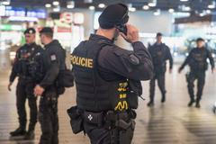 Policie, policista, policejní zásah, pyrotechnik, ilustrační foto