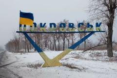 „Jsme opuštění lidé, o které se nikdo nestará.“ Ukrajinské město Pokrovsk se chystá na obléhání Rusy