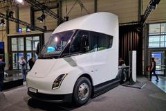 Tesla Semi
