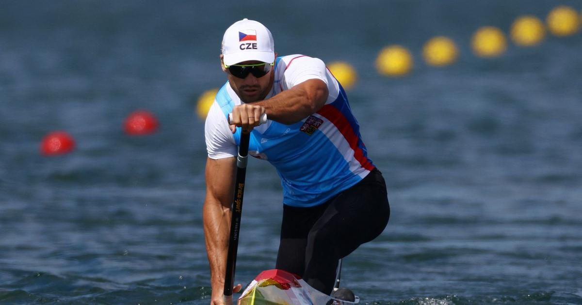 Martin Fuksa po těsném finiši vyhrál úvodní závod SP rychlostních kanoistů