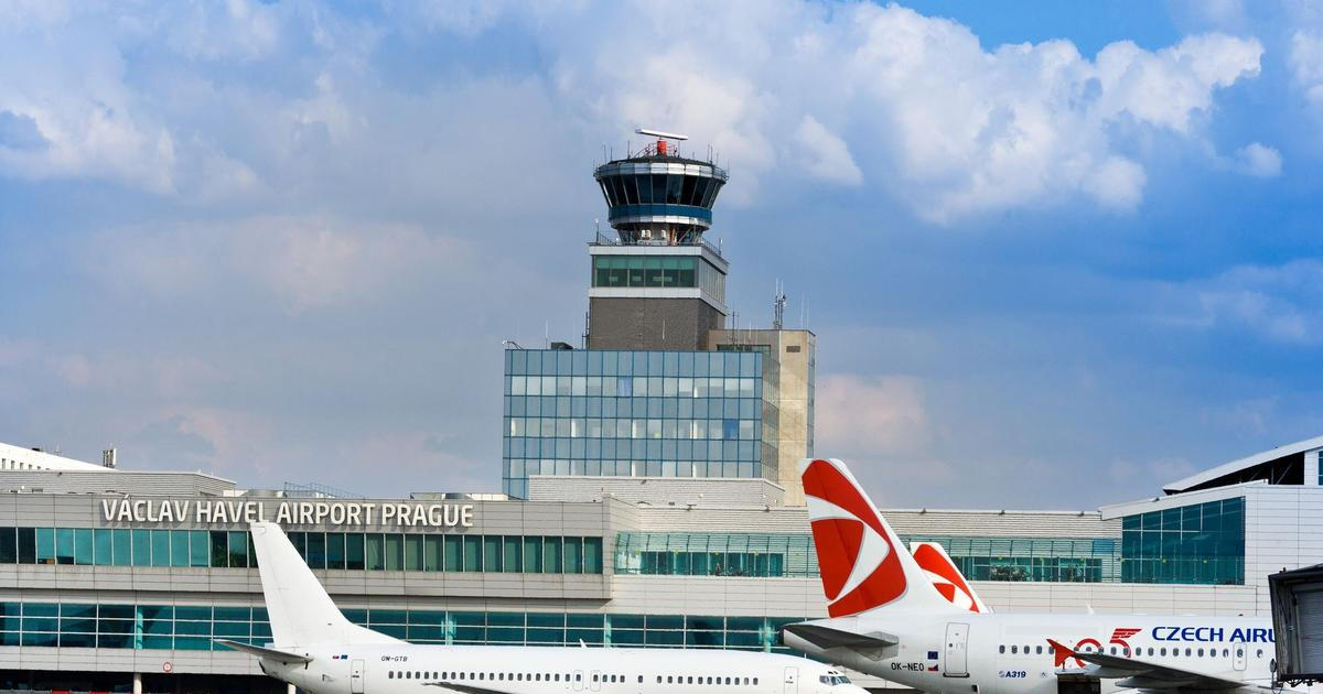 Letecký provoz v Praze narušil dron, policie zadržela jednoho člověka