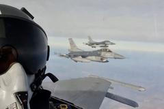 "Velké přetížení a přesný odhoz." Okamžik útoku na reaktor, který provedli izraelští piloti F-16