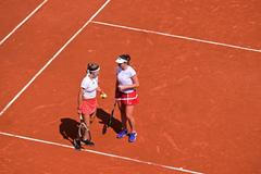 Karolína Muchová a Linda Nosková na OH v Paříži 2024