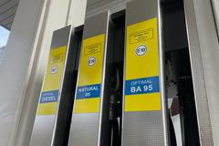 Tankování, palivo, čerpací stanice, čerpací pistole, E10