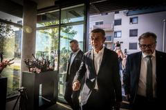 Komentátor Václav Dolejší o budoucnosti Pirátů po odchodu z vlády