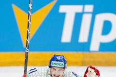 Dominik Kubalík slaví během semifinále MS 2024 Česko - Švédsko