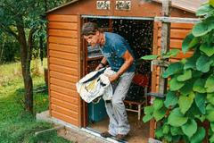 Včelař Martin Dědek, Mladostov v Českém ráji, srpen 2024