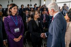 Petr Pavel, Cchaj Jing-wen, Markéta Pekarová Adamová, Forum 2000