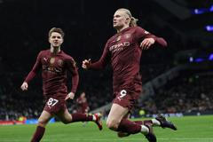 Erling Haaland slaví gól Manchesteru City proti Tottenhamu