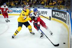 Eduard Šalé (28) semifinále MS do 20 let se Švédskem