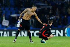 Raphinha a Marc Casado z FC Barcelona