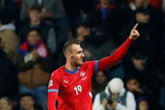 Tomáš Chorý slaví gól v zápase Ligy národů Česko - Albánie