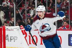 hokej Martin Nečas NHL: Colorado Avalanche at Montreal Canadiens