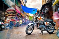 Fotografie z knihy Jawa – The Forever Bike autora Adila Jal Darukhanawaly