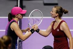 Iga Šwiateková a Barbora Krejčíková na Turnaji mistryň 2024