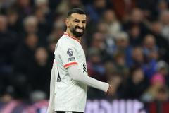 Mohamed Salah v zápase anglické ligy mezi Aston Villou a Liverpoolem