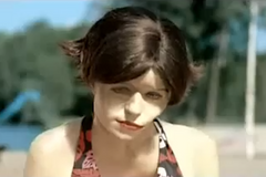 "Humorná" reklama vyhrála ceny. Některé lidi ale pobouřila