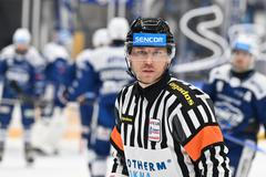 Rozhodčí Daniel Pražák