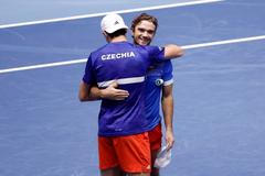 Davis Cup Česko - Jižní Korea: Jakub Menšík a Tomáš Macháč