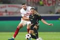 Liga mistrů, Stuttgart - Sparta: Albion Rrahmani