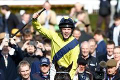 Žokej Michael O'Sullivan