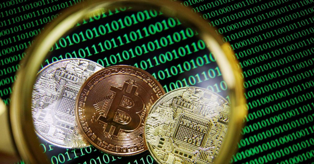 Je čas investovat do bitcoinu? V druhé půlce roku poroste, shodují se experti