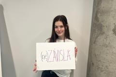 Herečka Sára Korbelová